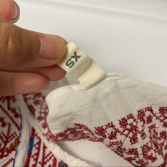 Anthropologie Tiny Leila Embroidered Tee Shirt Striped Puff sleeve blouse sz XS - Picture 5 of 7